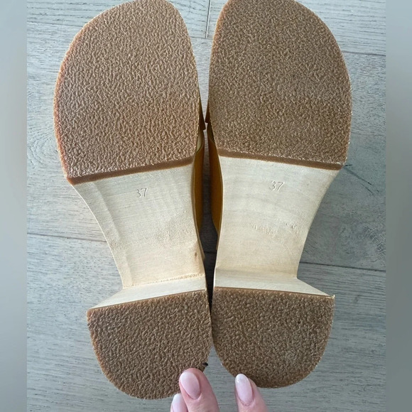 Swedish Hasbeens Yellow Mules - Picture 5 of 7